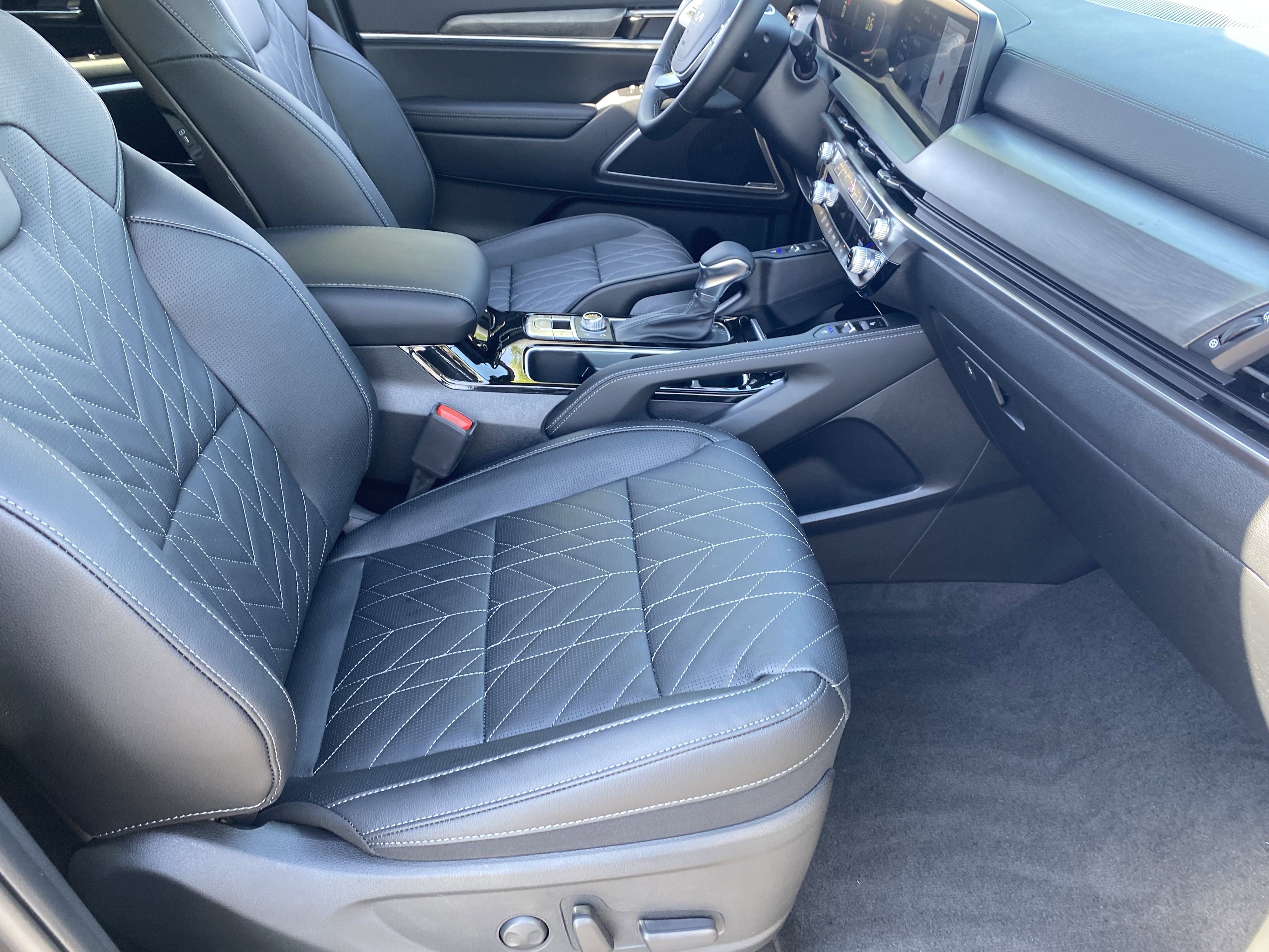 2025 Kia Telluride EX X-Line photo 4