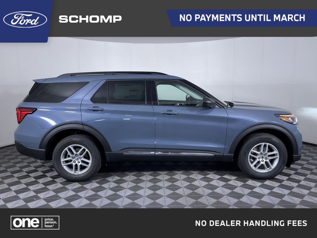 2025 Ford Explorer Active's photo