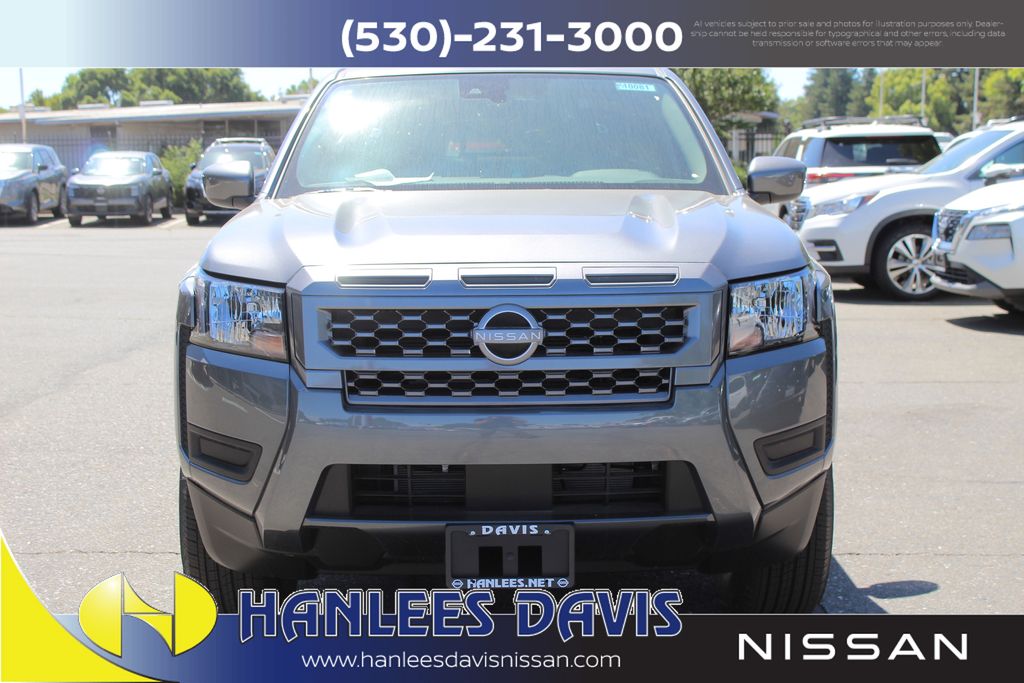 2025 Nissan Frontier Crew Cab SV photo 3