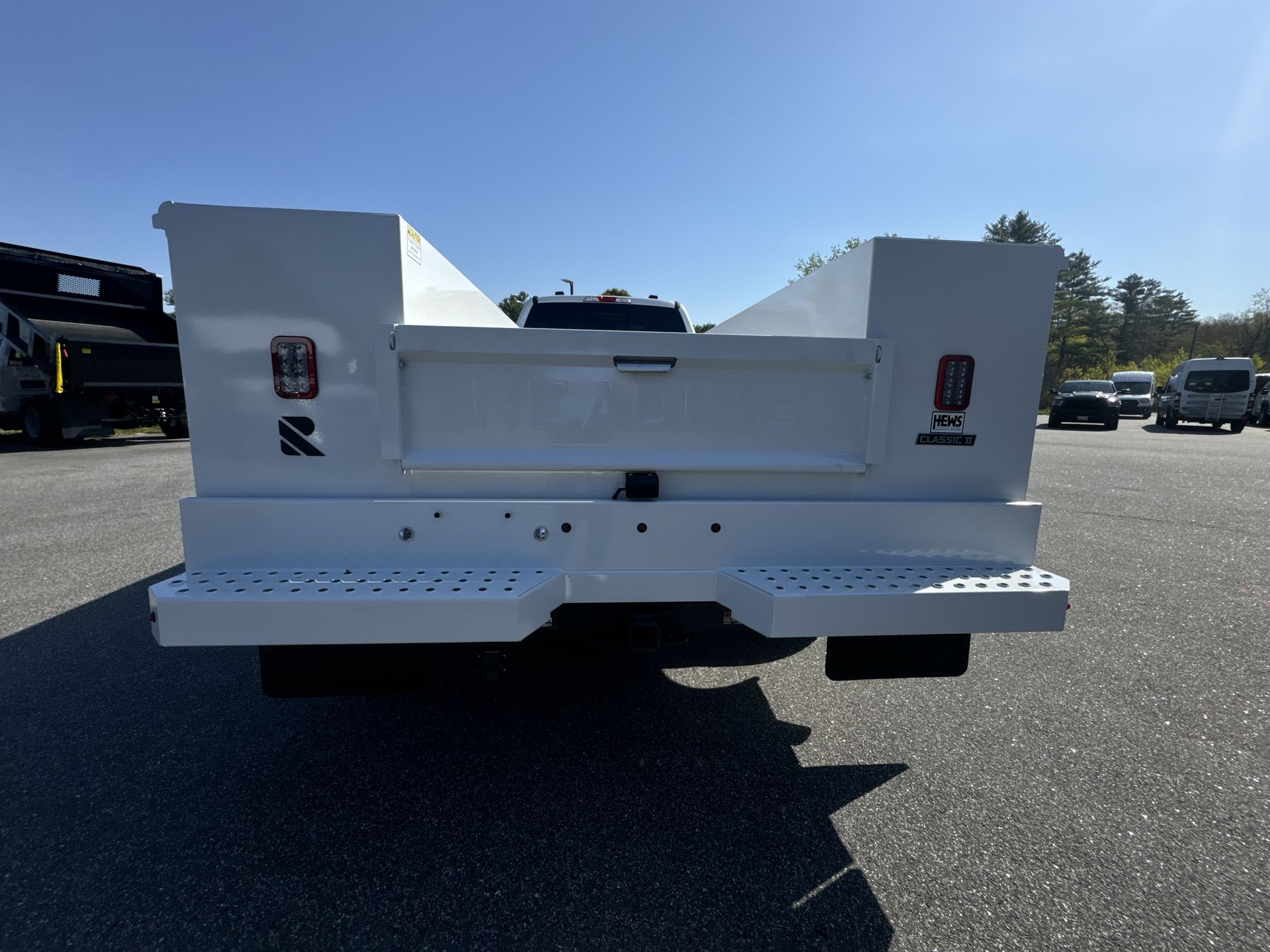 2025 Ford F-450 XL photo 4