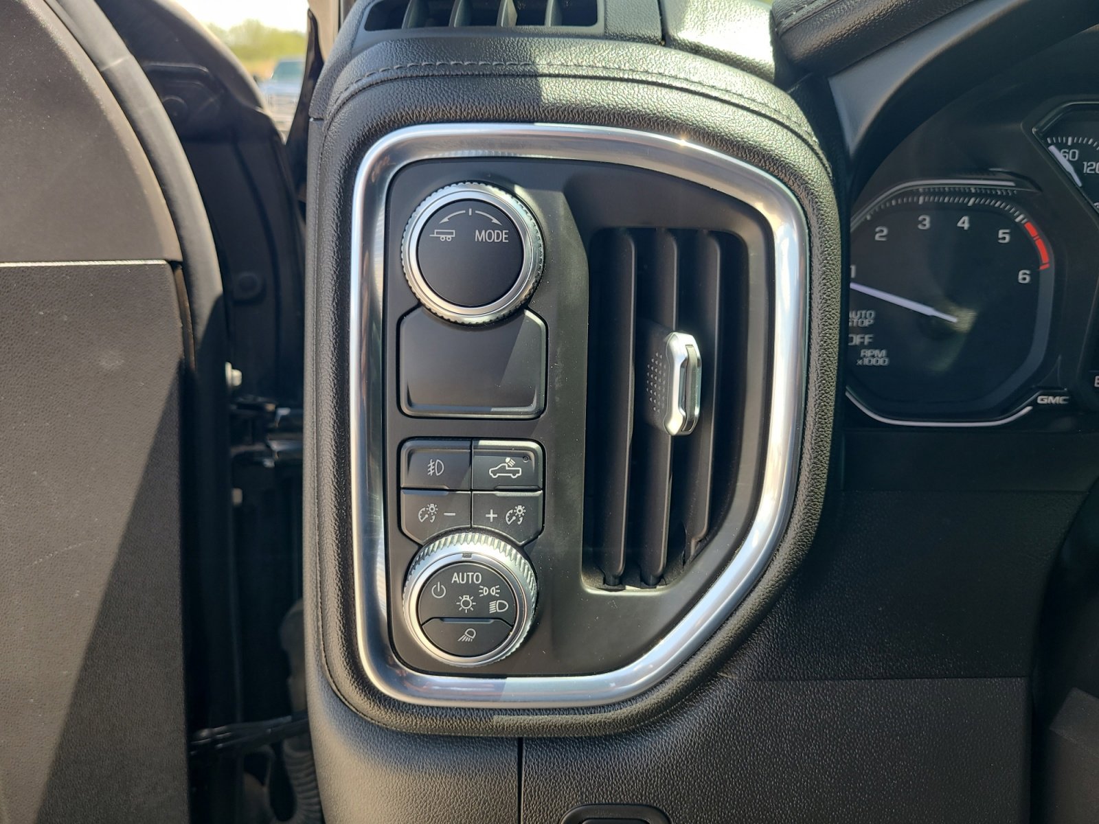 2021 Gmc Sierra 1500 SLT photo 27