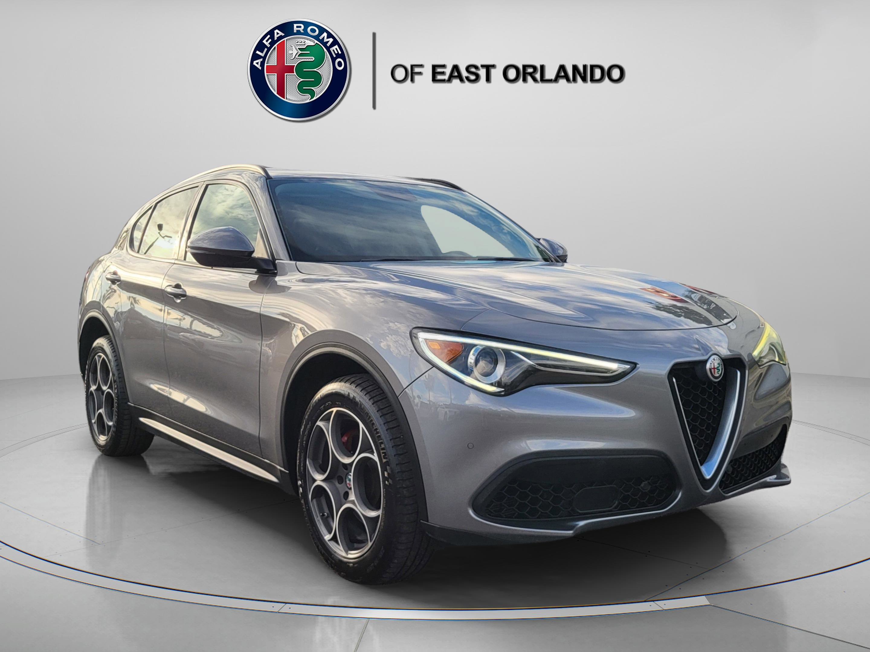 2018 Alfa Romeo Stelvio Sport's photo