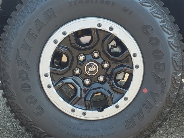2024 Ford Bronco Black Diamond photo 11