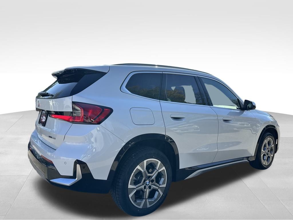 2025 Bmw X1 XDrive28i photo 2