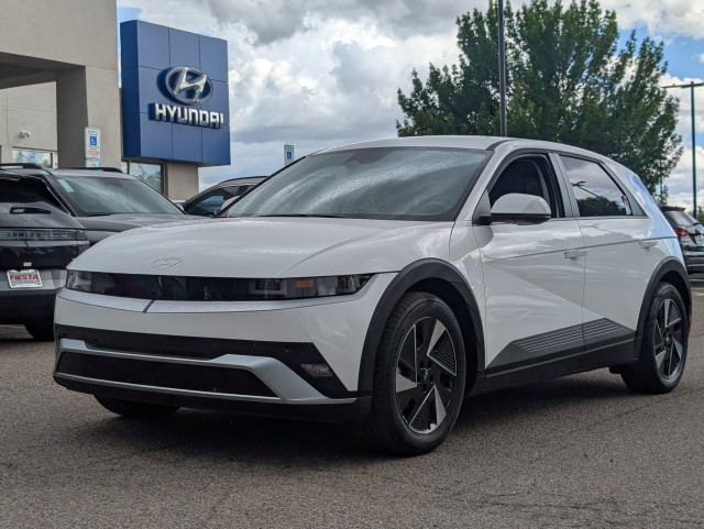 New 2025 ATLAS WHITE/GRAY Hyundai SE image 1