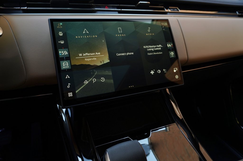 2025 LAND ROVER RANGE ROVER SPORT - Image 18