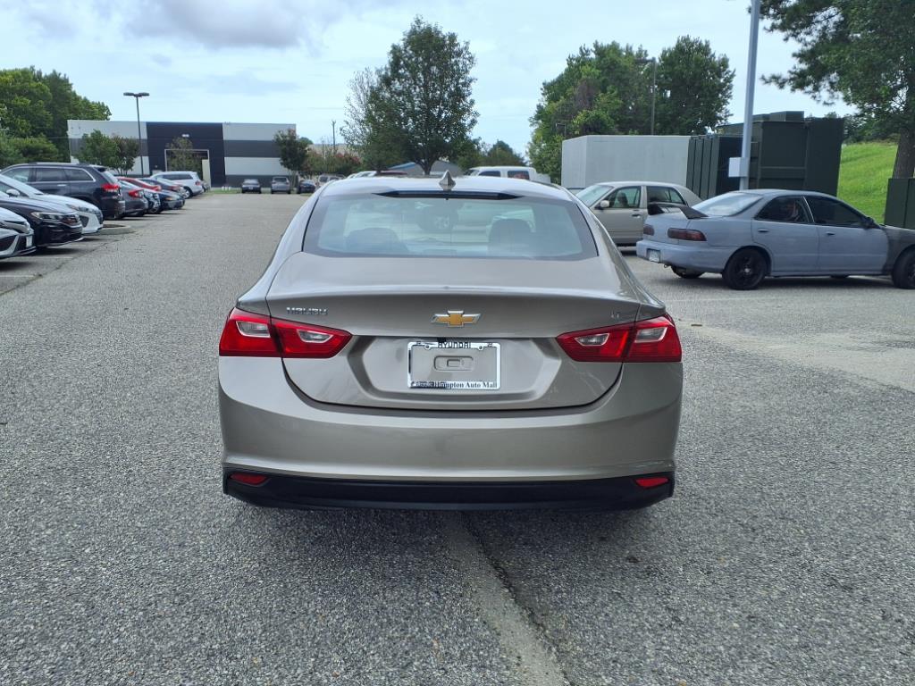 2023 Chevrolet Malibu 1LT photo 7