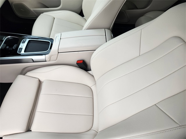 2026 Mercedes Benz GLB 250 4MATIC photo 7