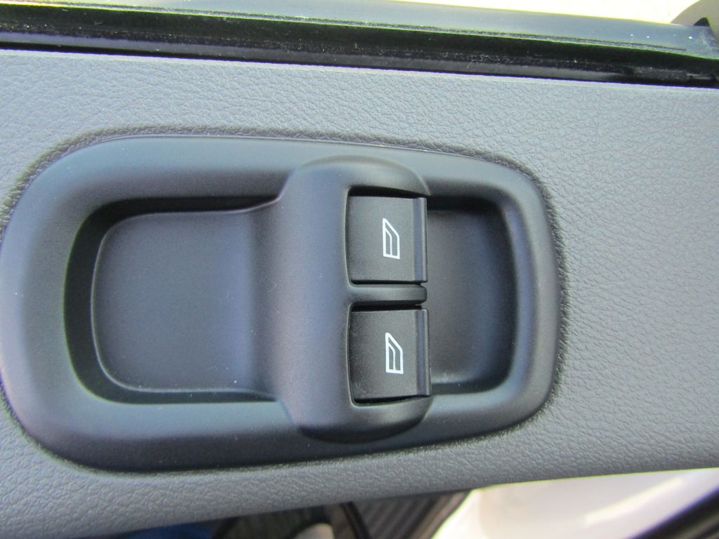 2023 Ford Transit photo 11