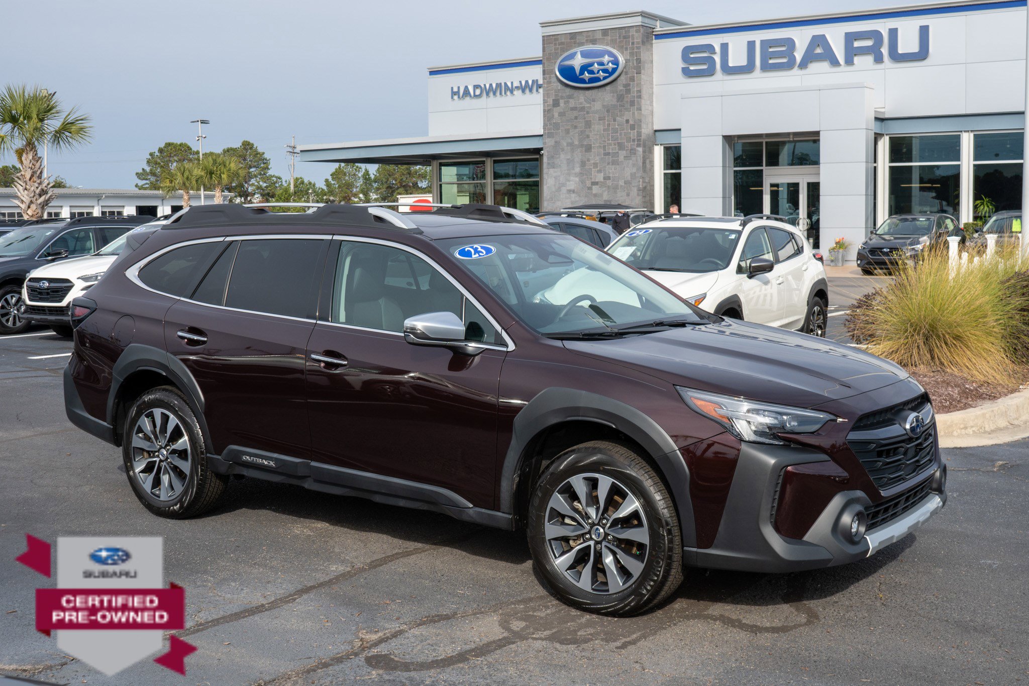 2023 Subaru Outback Touring's photo