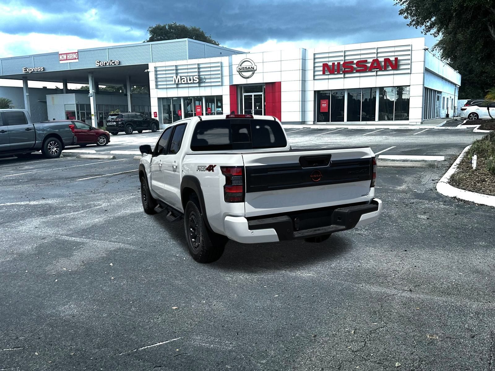 2025 Nissan Frontier PRO-4X photo 5