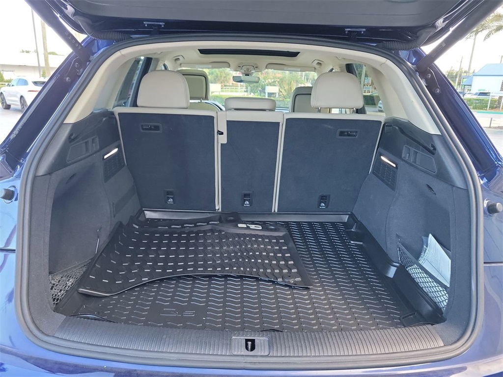 2023 Audi Q5 45 S line Premium photo 11