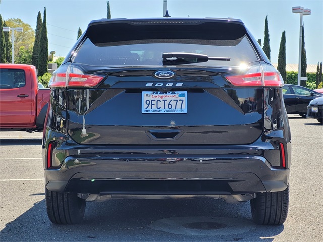 2022 Ford Edge ST photo 4