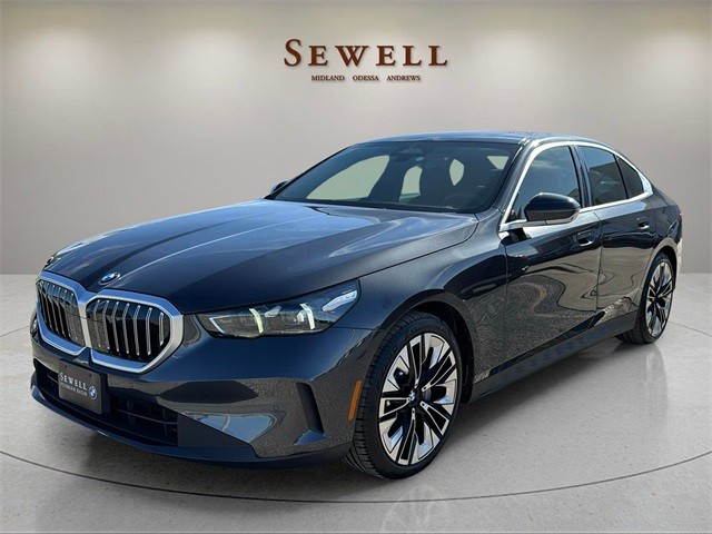 2025 BMW 5 Series 530i