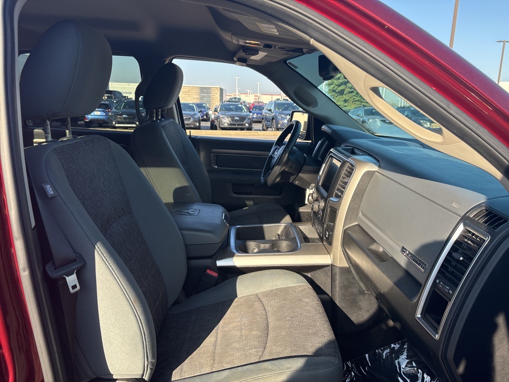 2016 Ram 1500 Big Horn photo 9