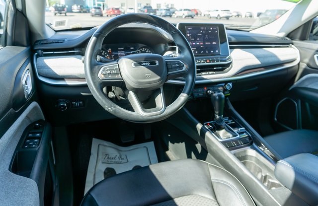 2022 Jeep Compass Latitude photo 6