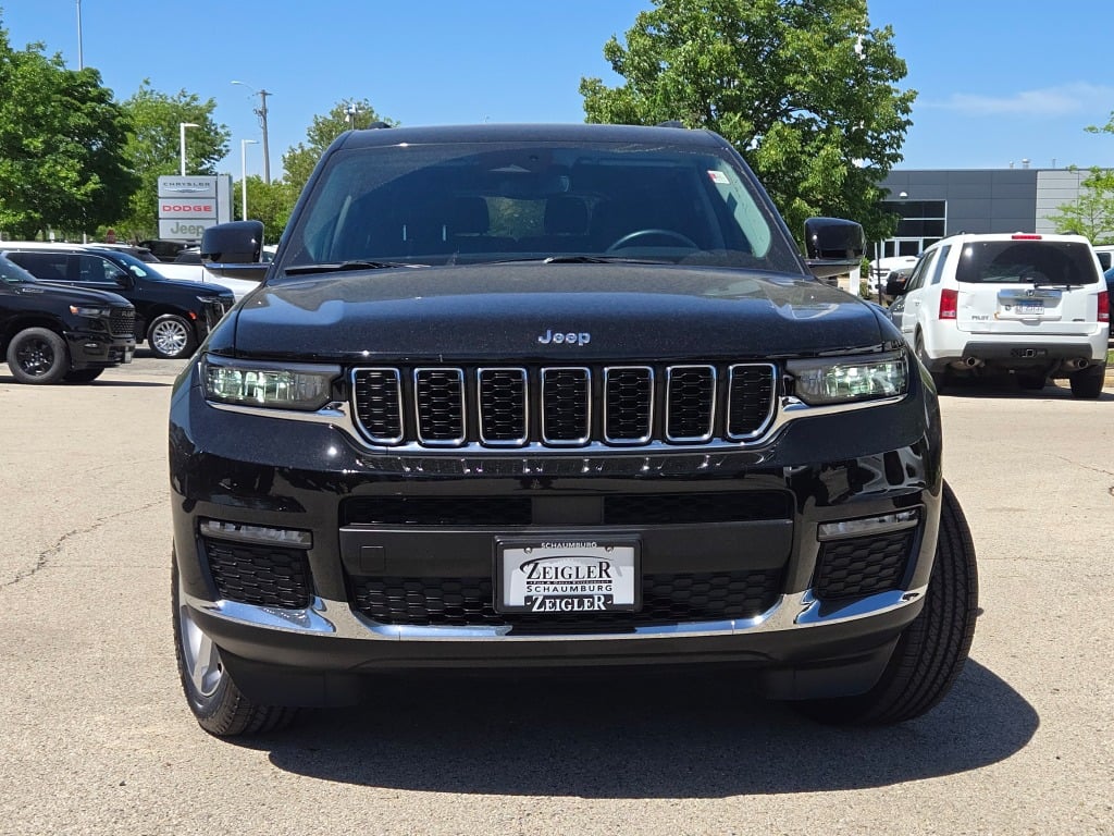2022 Jeep Grand Cherokee Limited photo 4