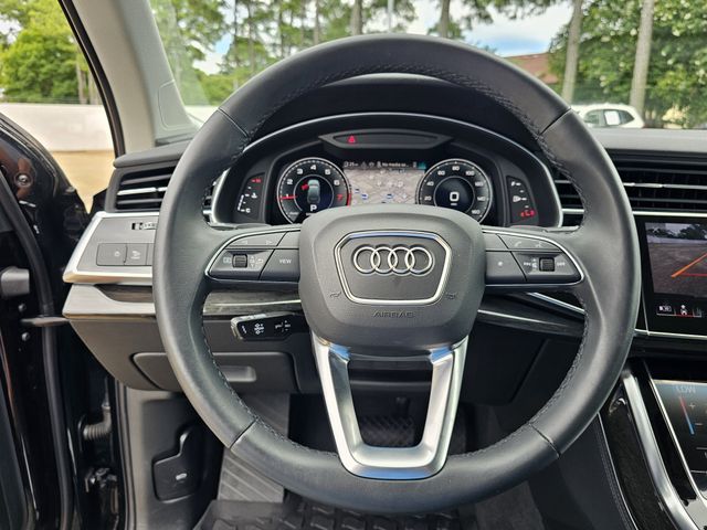 2024 Audi Q7 45 Premium Plus photo 22