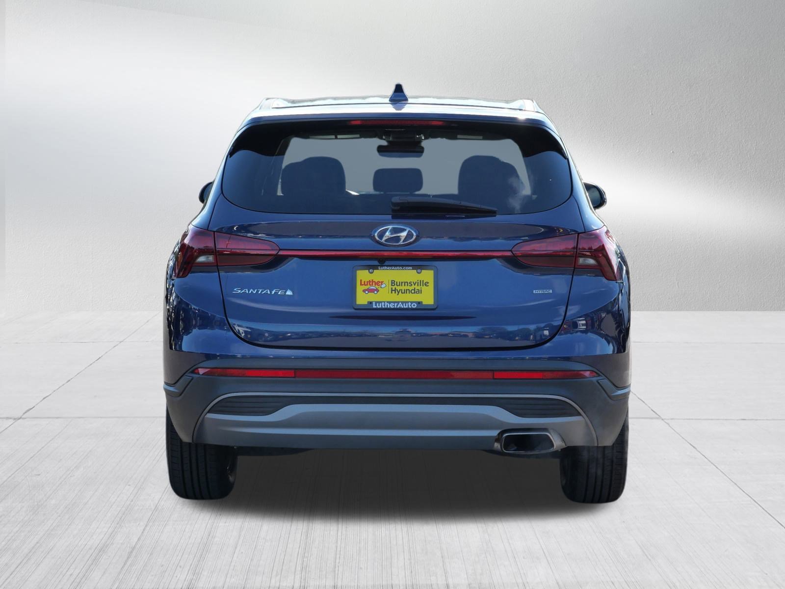 2023 Hyundai Santa Fe SE photo 4