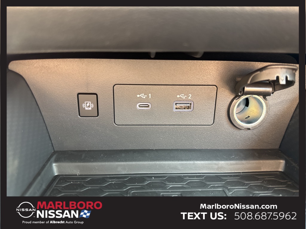 2025 Nissan Altima SV photo 25