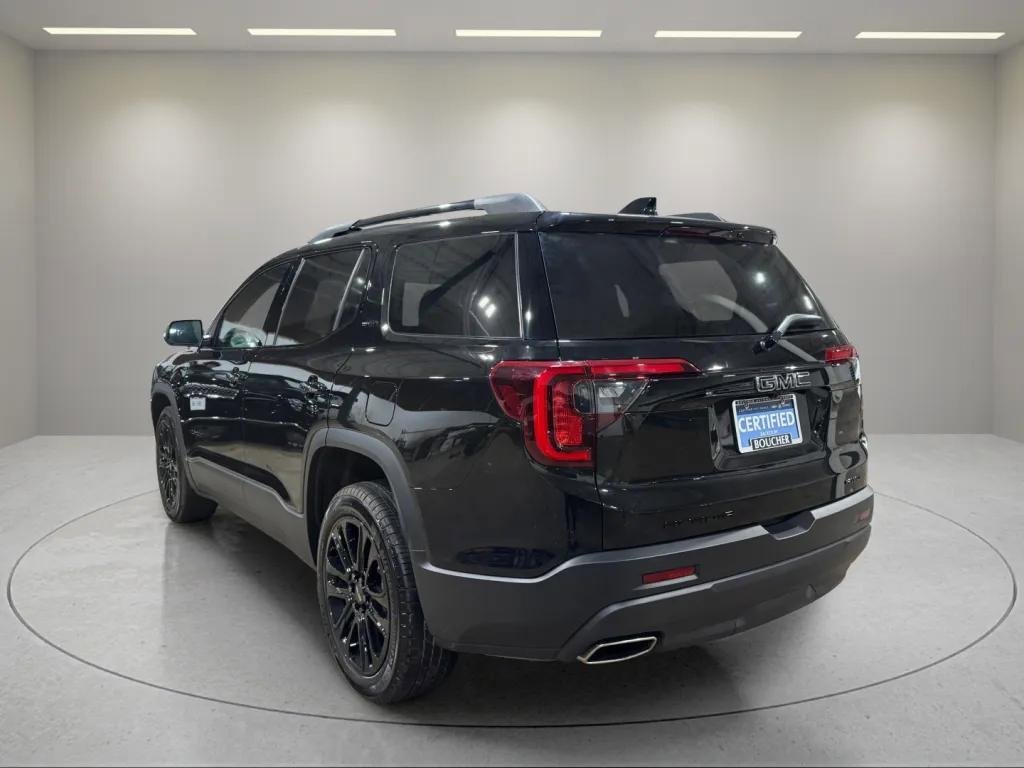 2023 Gmc Acadia SLT photo 3