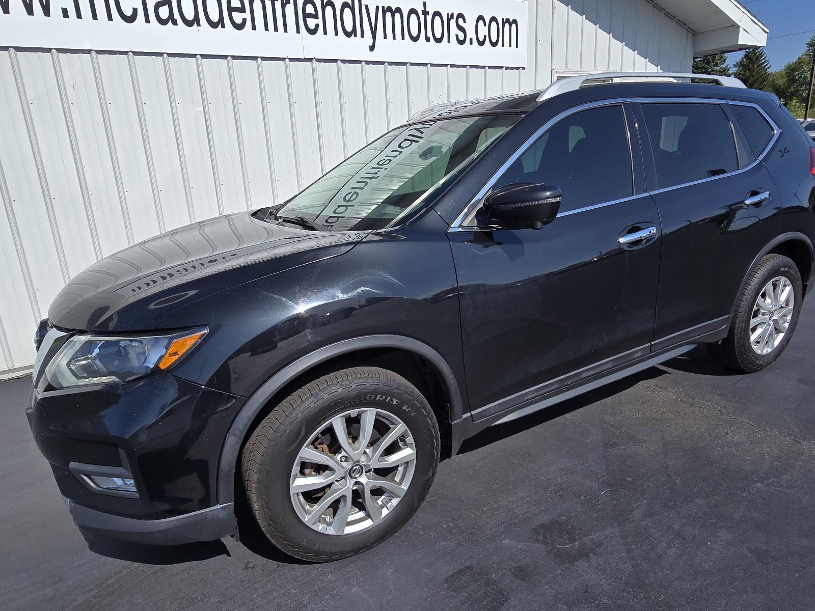 2017 Nissan Rogue SV photo 7