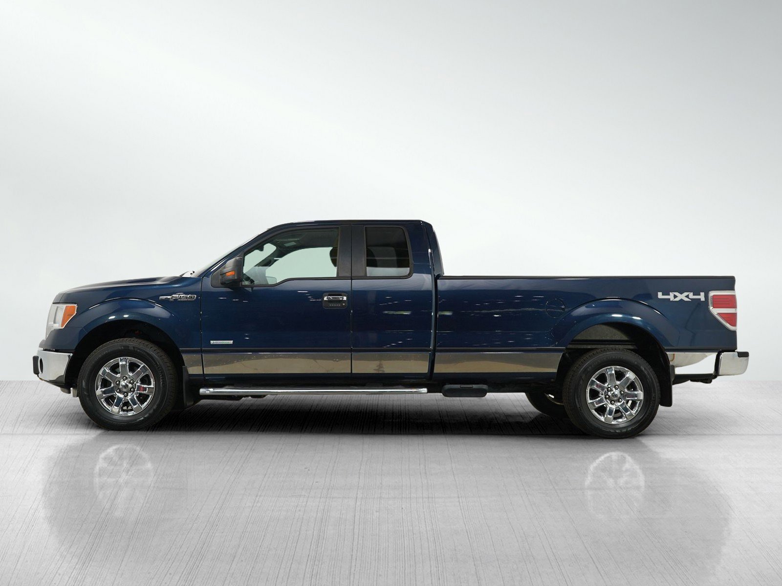 Used 2013 Ford F-150 XLT with VIN 1FTFX1ET3DKG30071 for sale in Burnsville, Minnesota