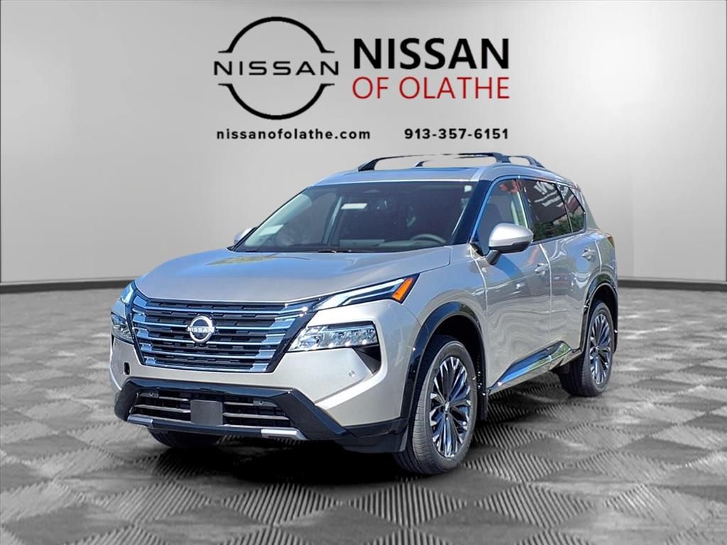 2026 Nissan Rogue Platinum's photo