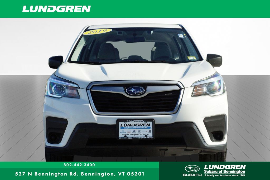 2019 Subaru Forester Base photo 9