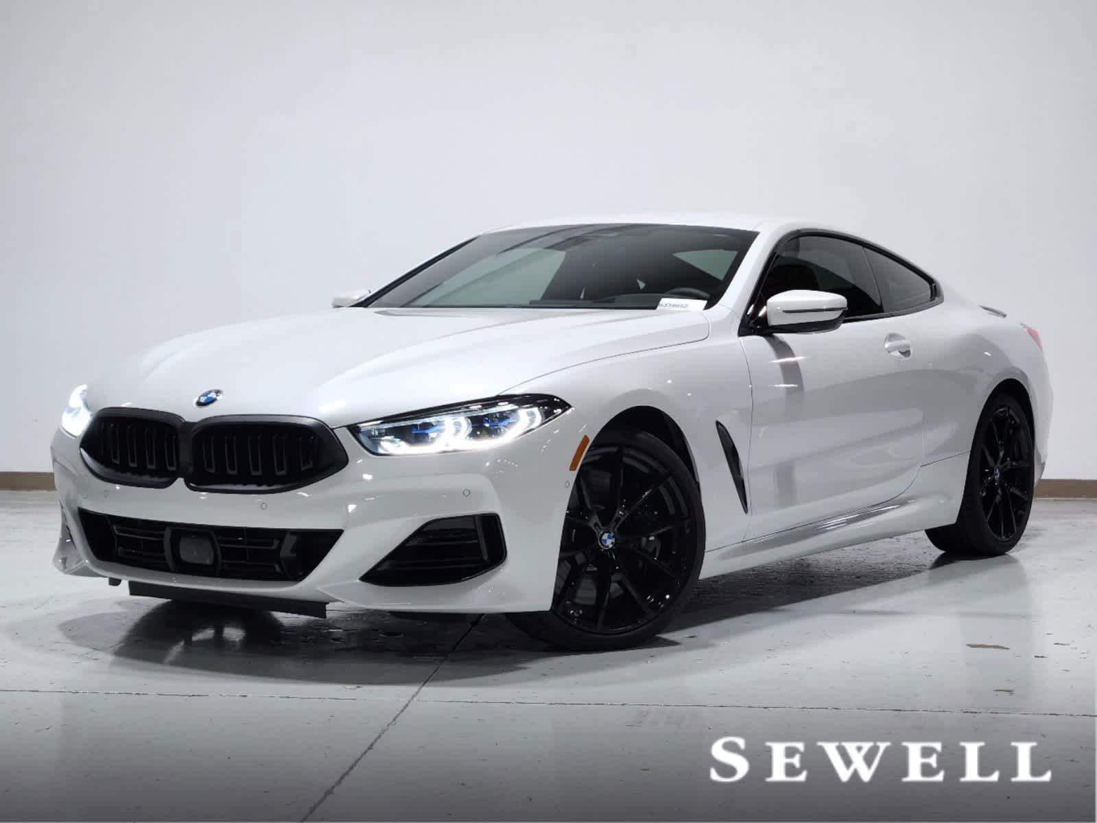 2025 BMW 8 Series 840i