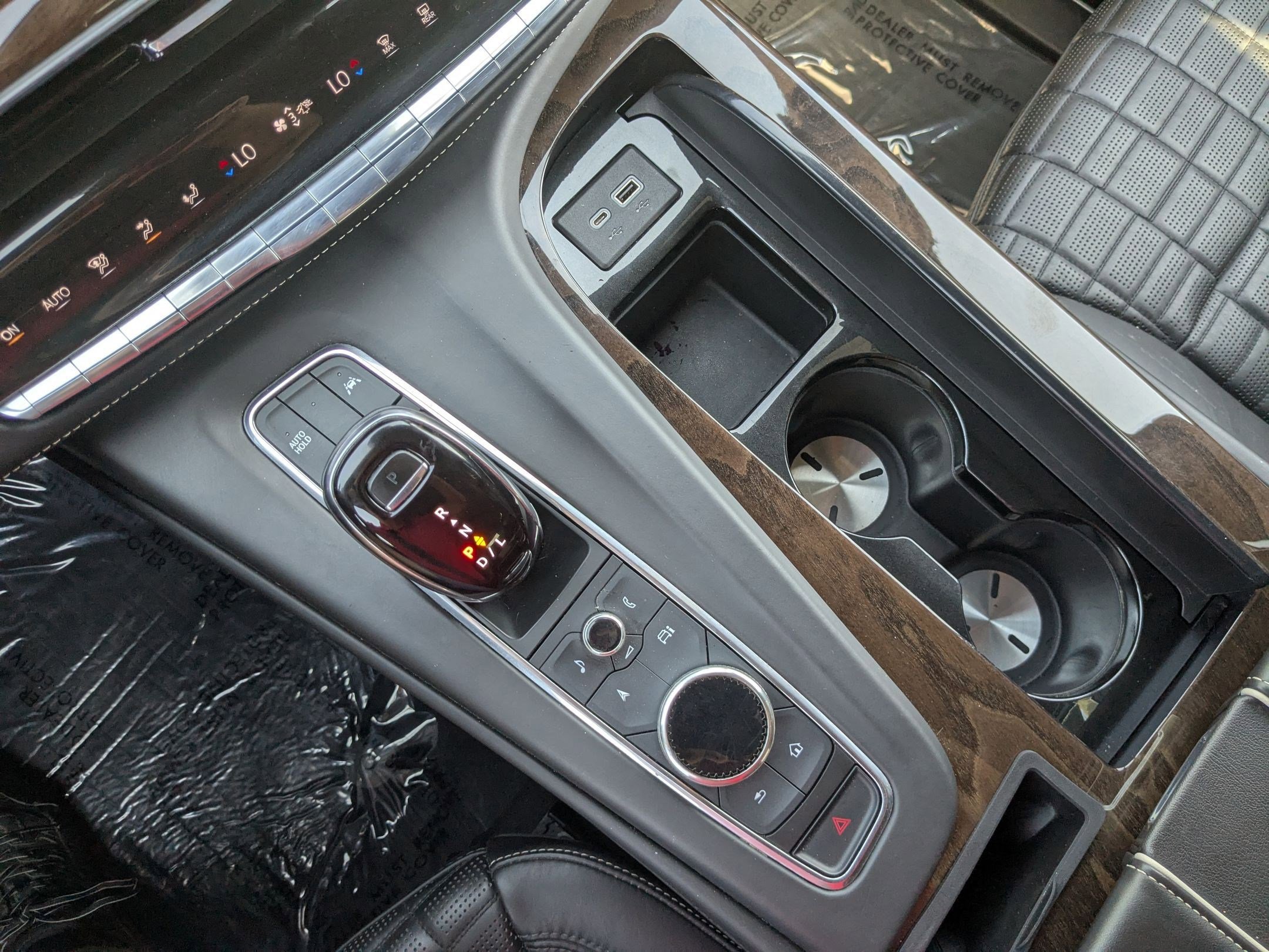 2021 Cadillac Escalade ESV Sport Platinum photo 18