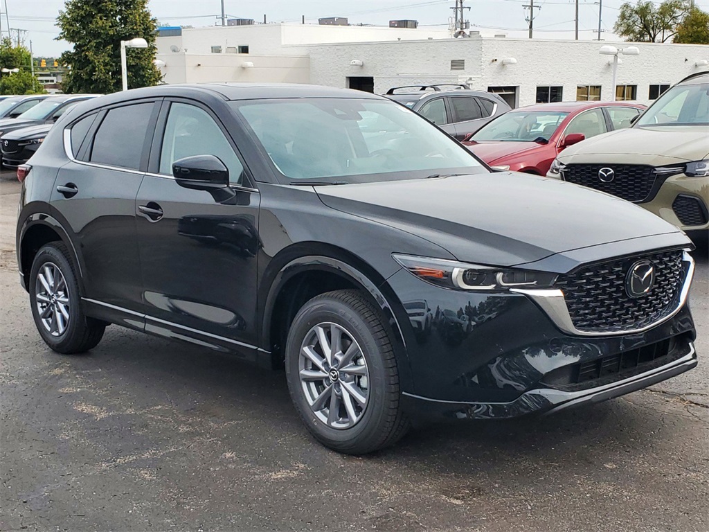 2025 Mazda CX-5 2.5 S Preferred photo 4