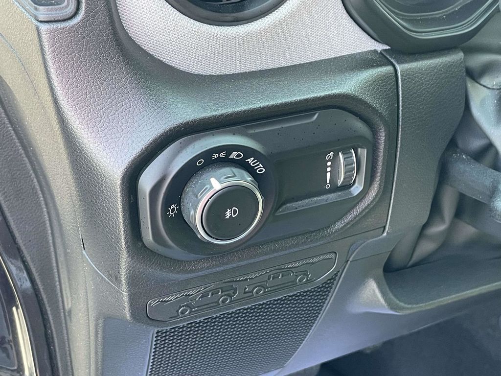 2024 Jeep Wrangler Sport S photo 26