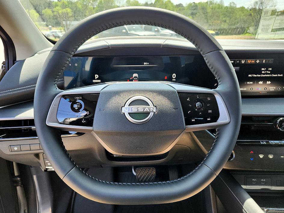 2025 Nissan Murano SV photo 15