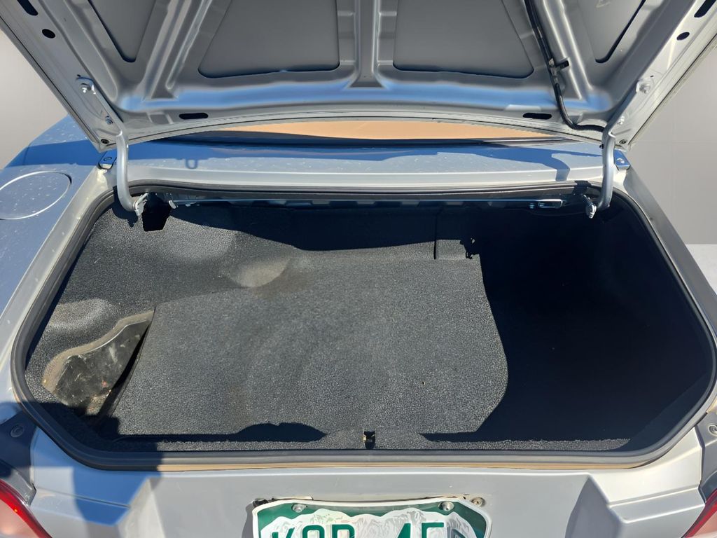 2000 Mazda MX-5 Miata Miata Base photo 29