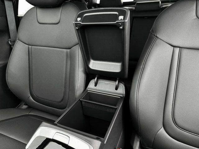 2025 Hyundai Santa Cruz SEL Activity photo 17