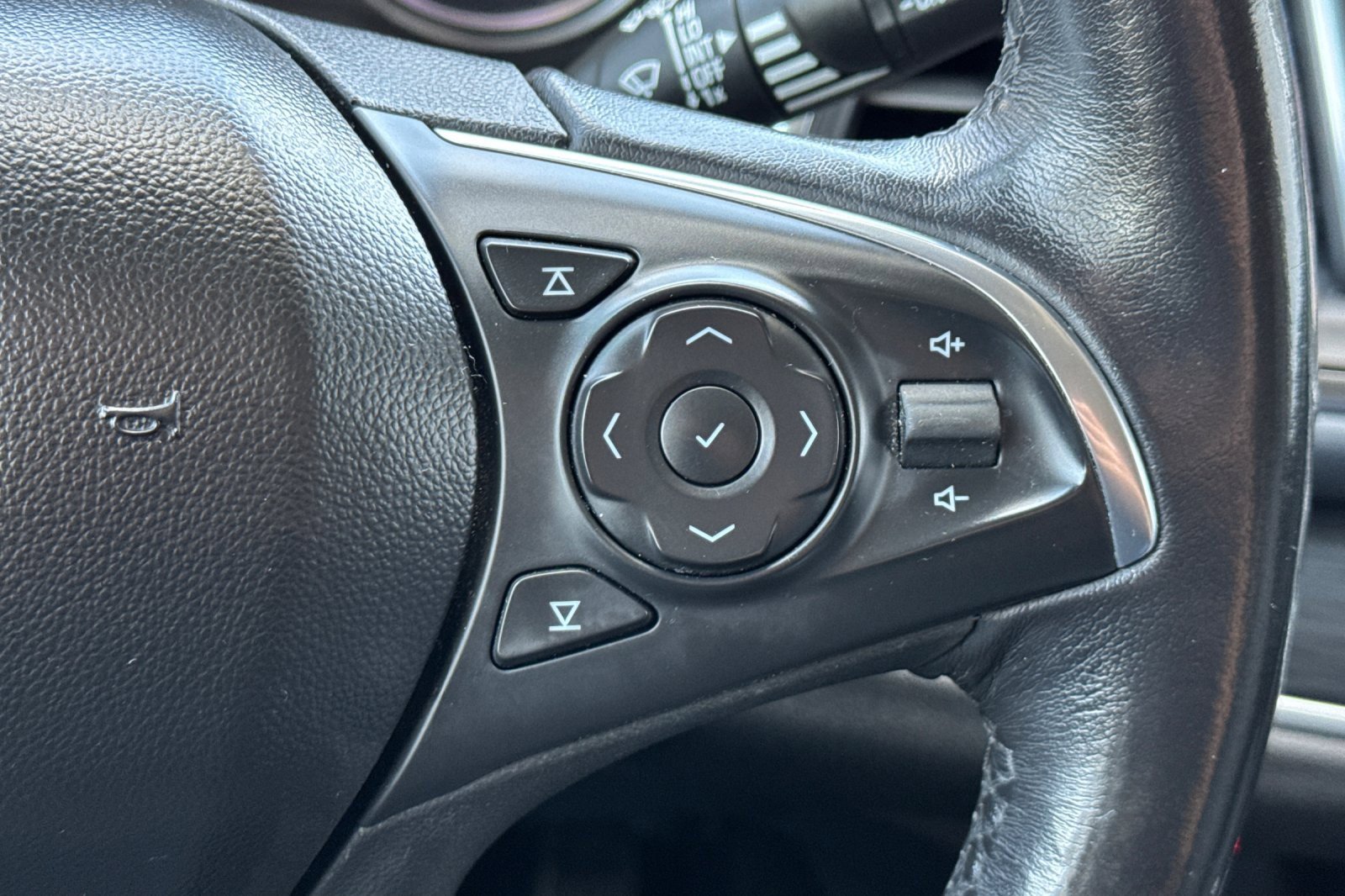 2021 Buick Enclave Essence photo 29