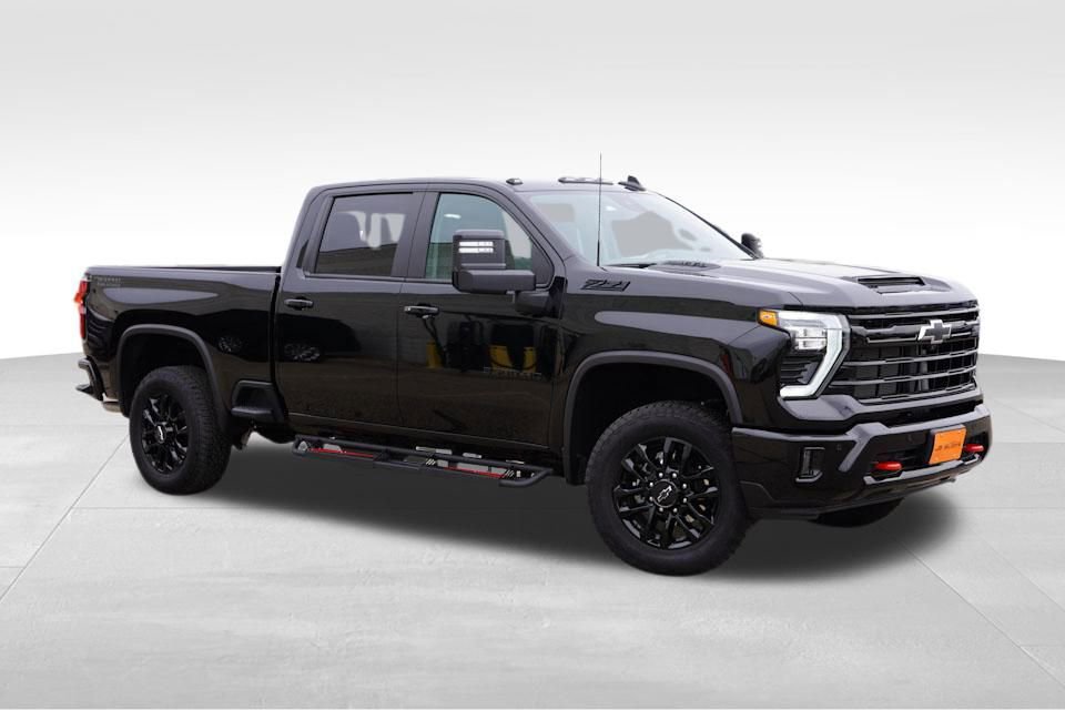 2025 Chevrolet Silverado 3500HD LT's photo