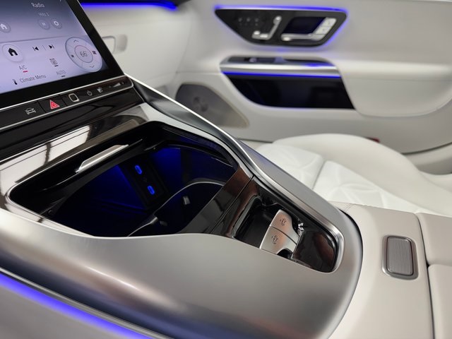 2026 Mercedes Benz SL photo 18