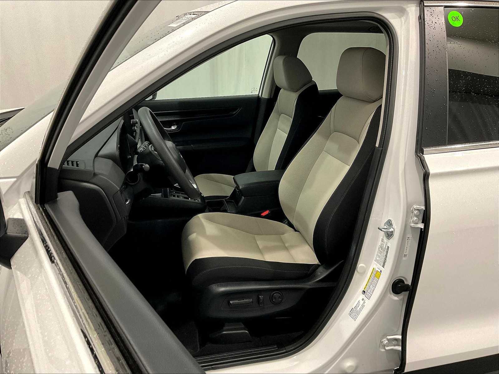 2023 Honda CR-V EX photo 10