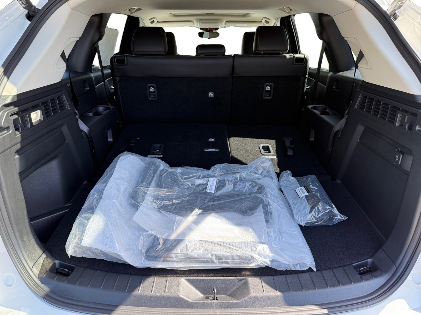 2025 Mazda CX-90 Preferred photo 17