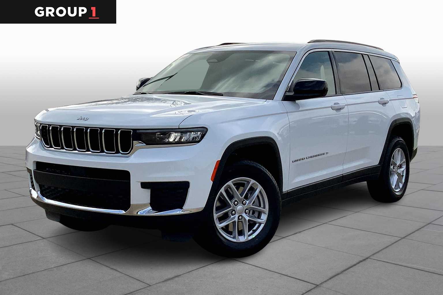 2025 Jeep Grand Cherokee L Laredo's photo