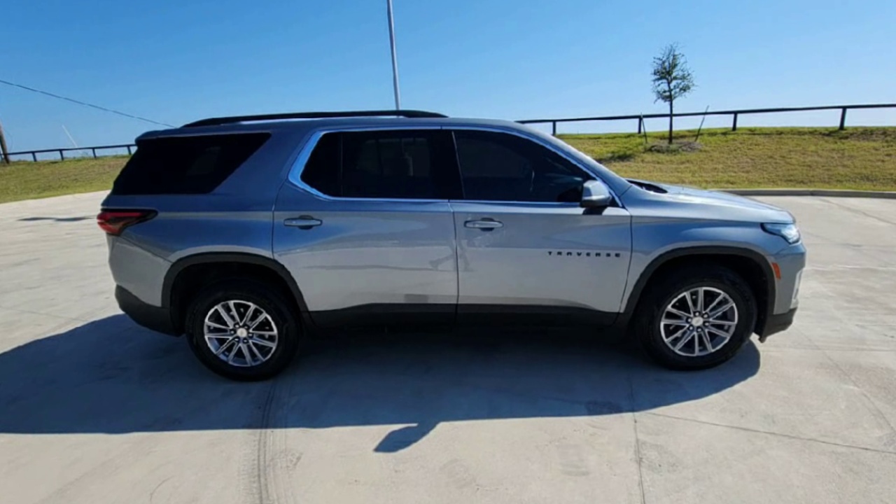 2023 Chevrolet Traverse Cloth photo 38