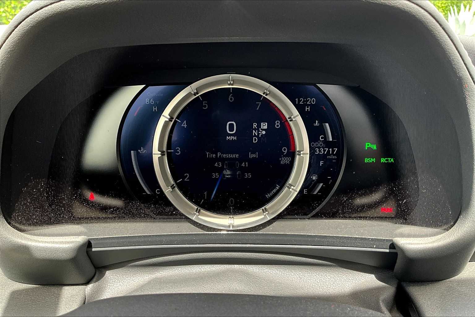 2021 Lexus LC 500 photo 24