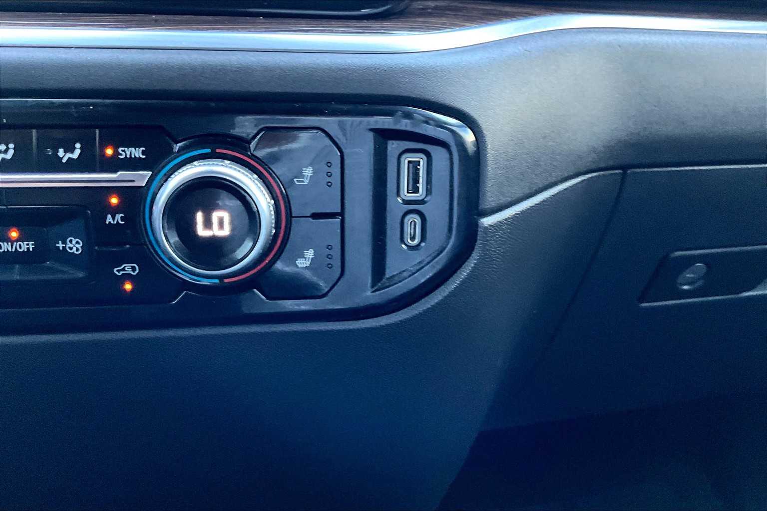 2022 Gmc Sierra 1500 Elevation photo 33