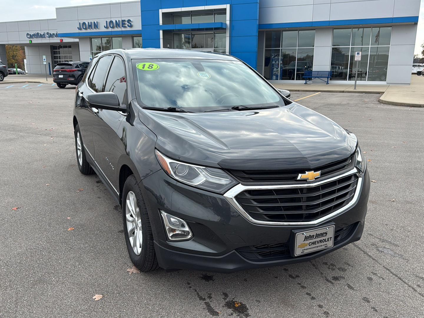 Used 2018 Chevrolet Equinox LT with VIN 2GNAXJEV1J6231600 for sale in Scottsburg, IN
