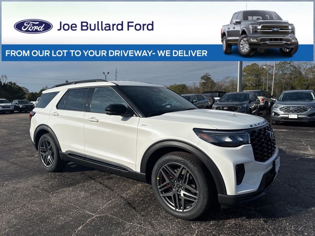 2026 Ford Explorer ST-LINE's photo