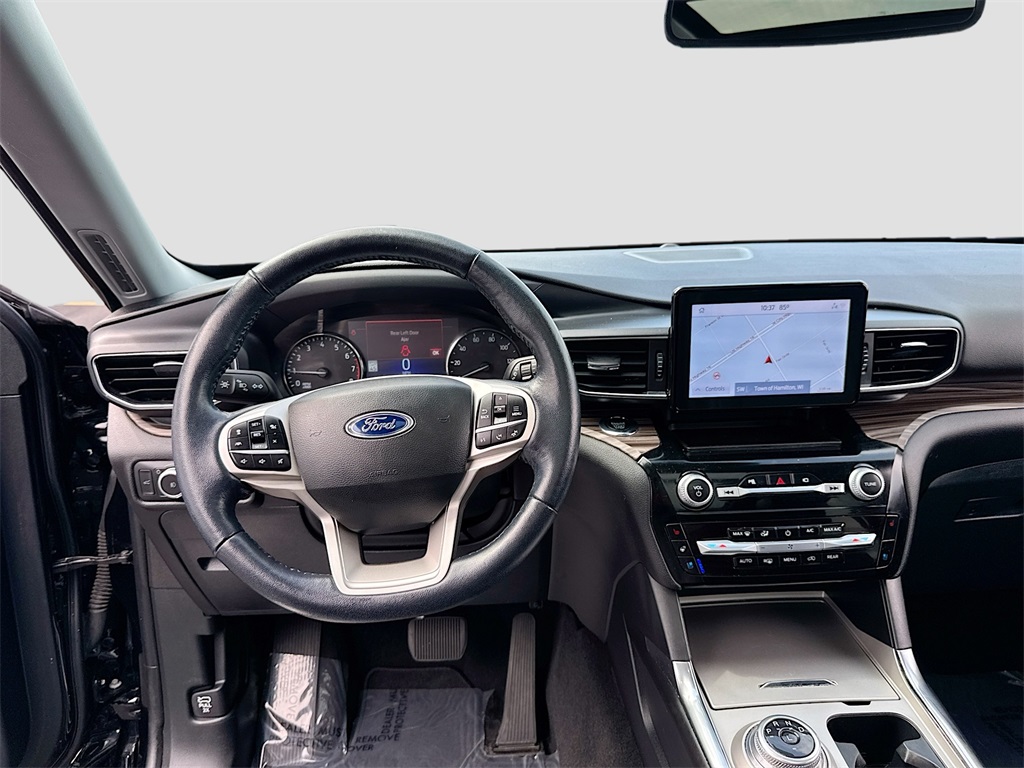 2022 Ford Explorer Limited photo 23