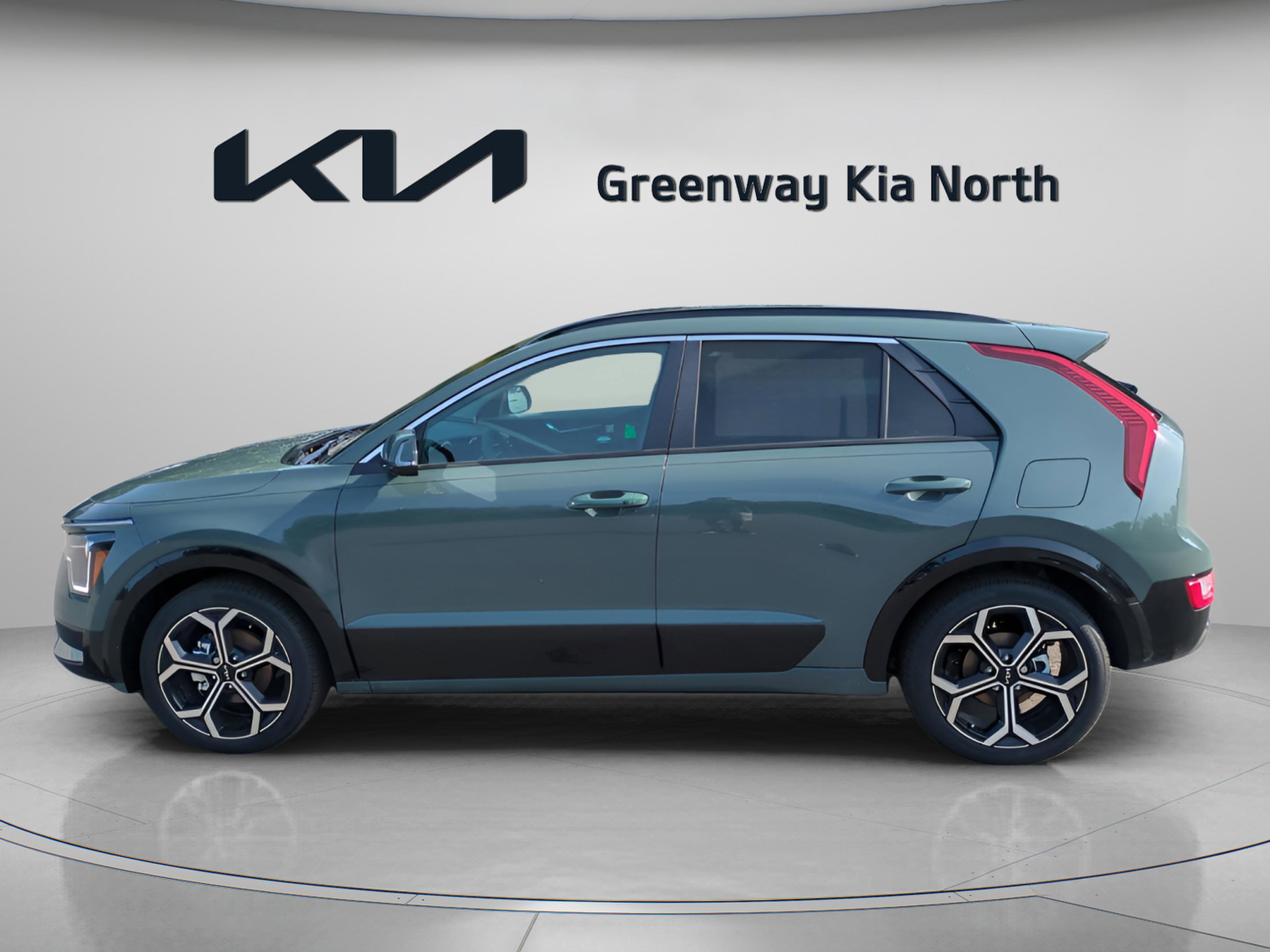 2025 Kia Niro EX Touring photo 3