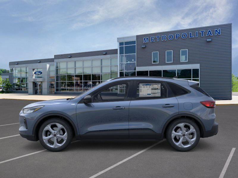 2026 Ford Escape ST-Line photo 2